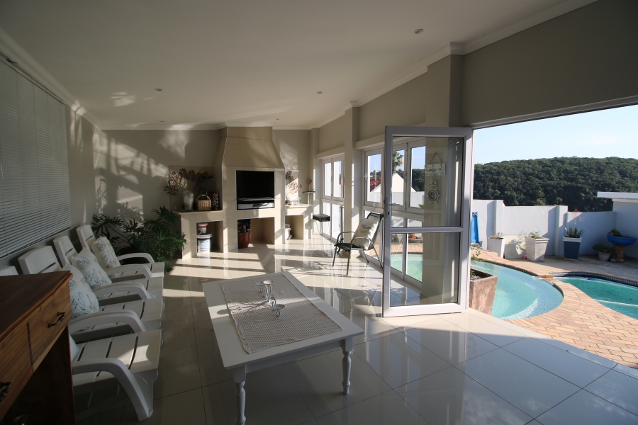 3 Bedroom Property for Sale in Beacon Bay North Eastern Cape